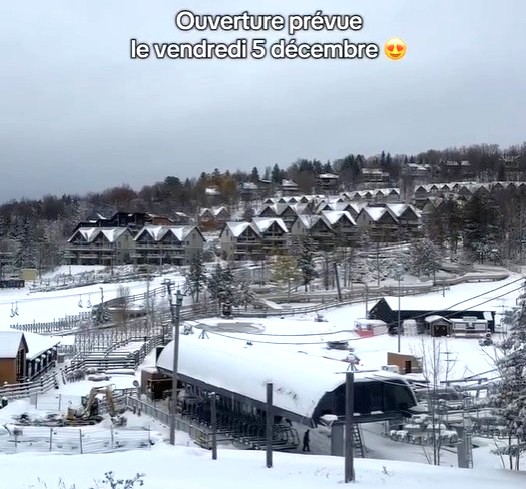 Bromont Montagne d'Expérience - La première neige nous rend fébrile. Bromont Montagne d'Expérience - La première neige nous rend fébrile.