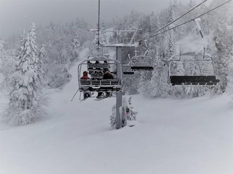 Mont Sutton, une montagne mythique pour ma journée de poudreuse Mont Sutton, une montagne mythique pour ma journée de poudreuse