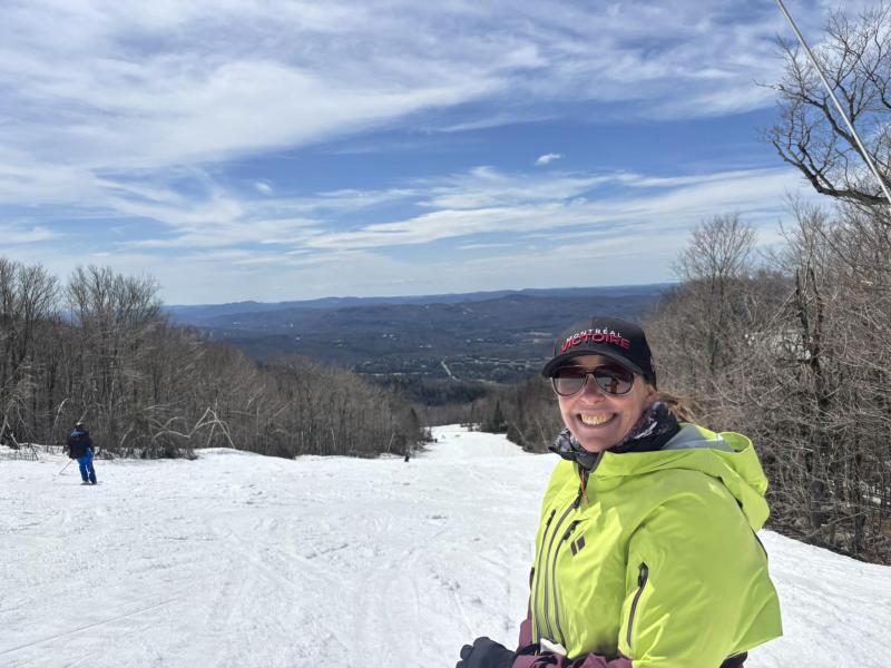 Ski Mont-Tremblant - Ambiance, animation, sourires et surtout du soleil Ski Mont-Tremblant - Ambiance, animation, sourires et surtout du soleil