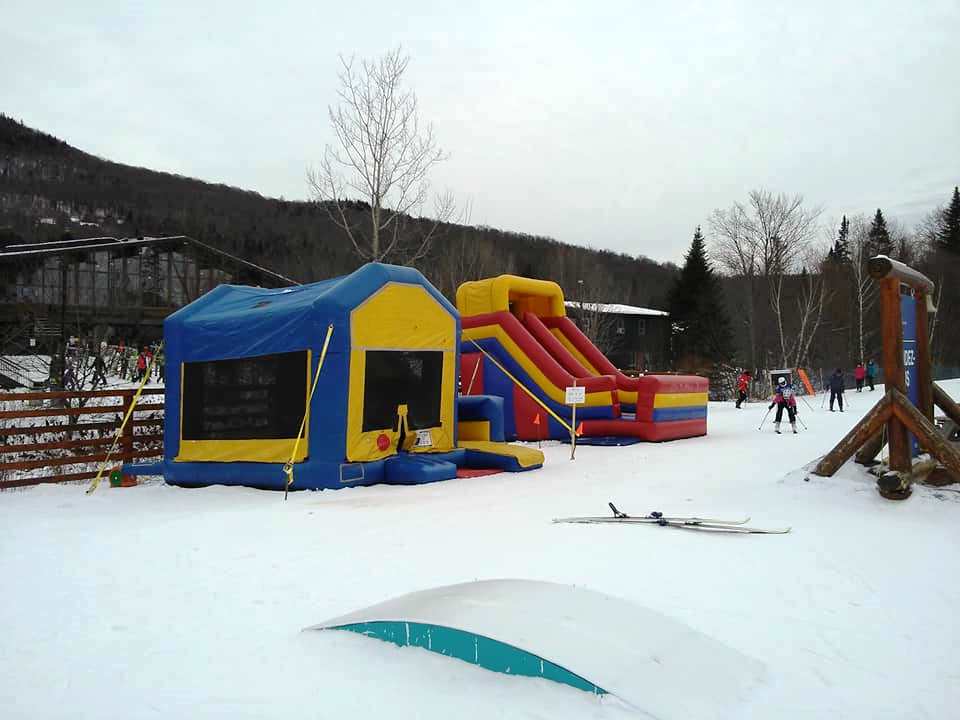 Station Touristique Stoneham de belles conditions et des jeux pour les enfants Station Touristique Stoneham de belles conditions et des jeux pour les enfants